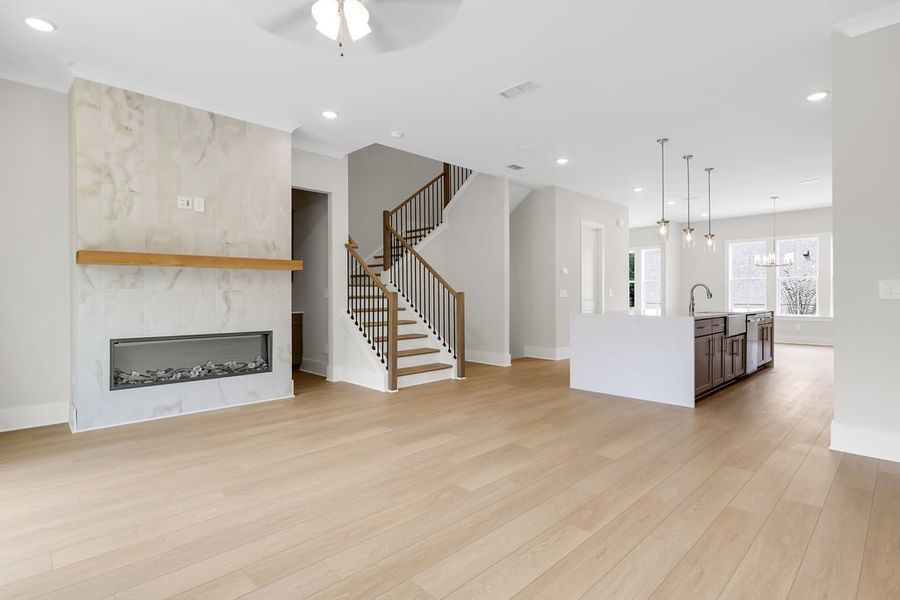 Spacious, unfurnished interior of a new home in Echo Park, Suwanee (Image 16). Spacious, unfurnished interior of a new home in Echo Park, Suwanee (Image 16).