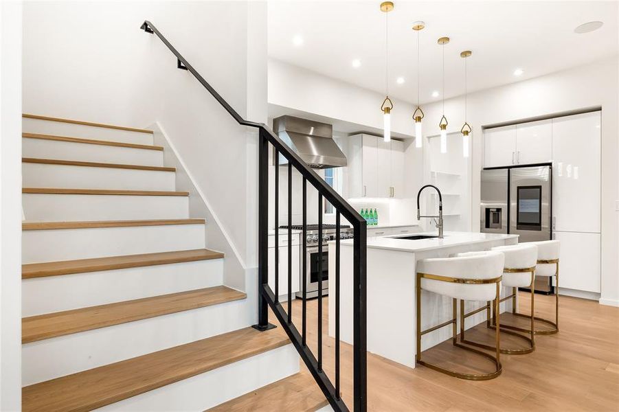 Furnished interior view inside a new home in , Dallas (Image 9).