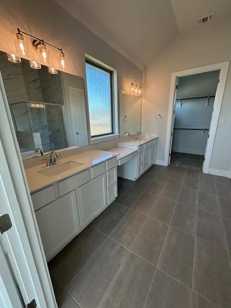 Dual vanities in Primary Bath Dual vanities in Primary Bath
