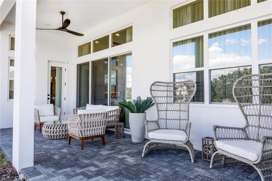 Exterior details and patio area of a home in Avalon Ridge, Winter Garden (Image 22).