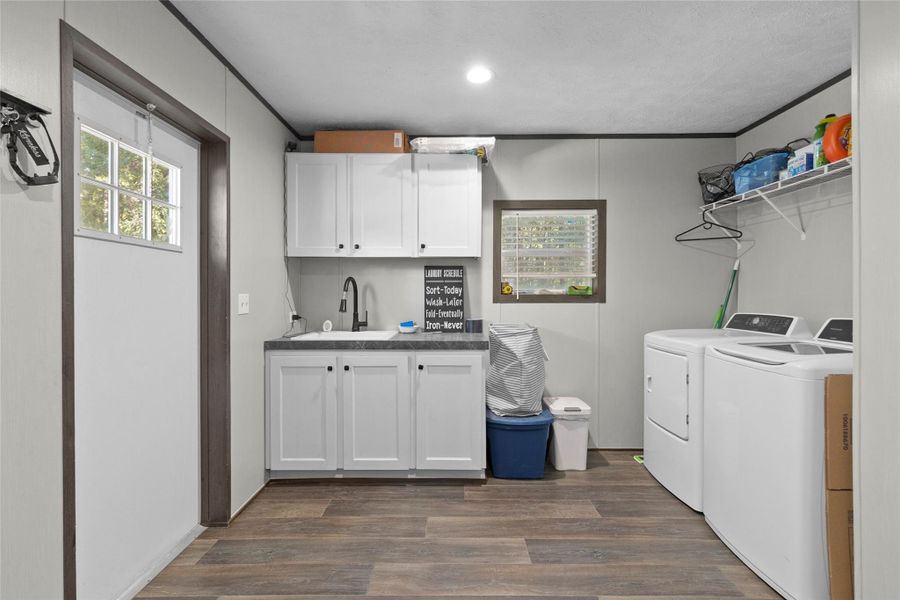 Furnished interior view inside a new home in , Huntsville (Image 9).