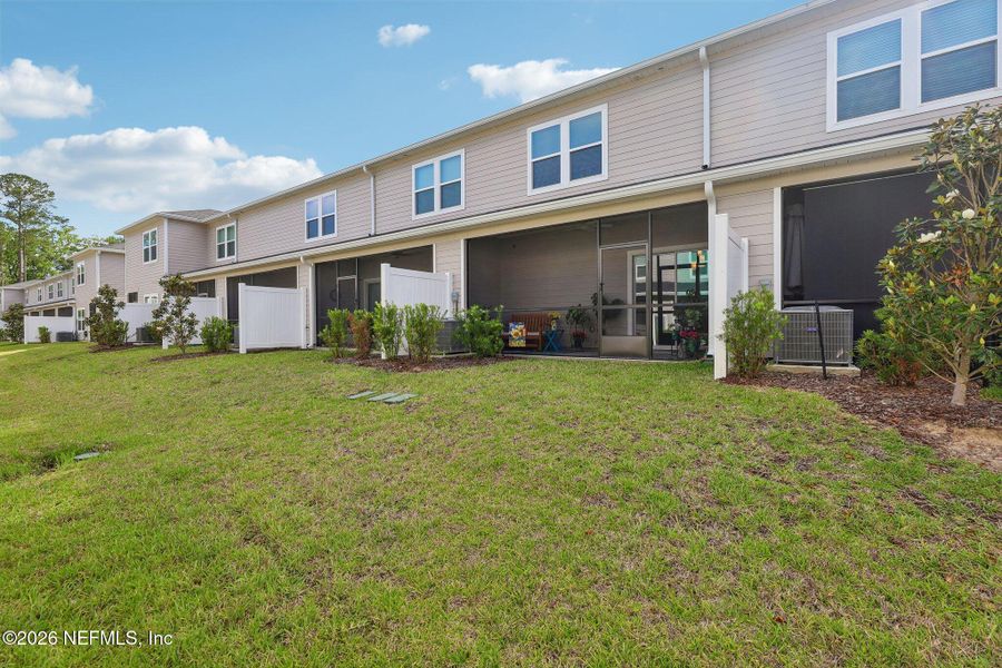 Exterior details and patio area of a home in , Middleburg (Image 22).