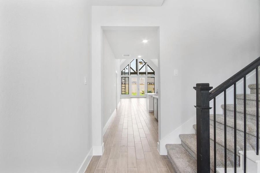 *REPRESENTATIVE PHOTO*