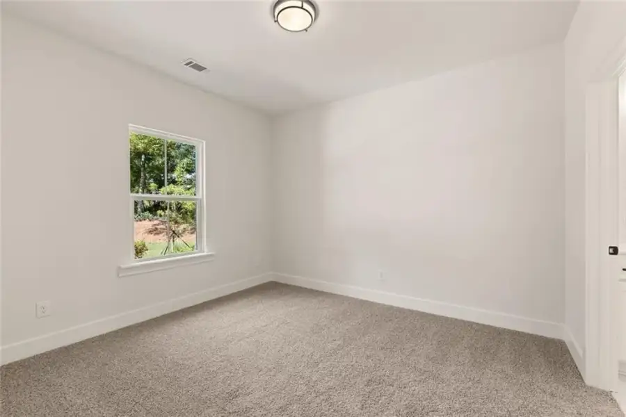 Spacious, unfurnished interior of a new home in , Flowery Branch (Image 35).