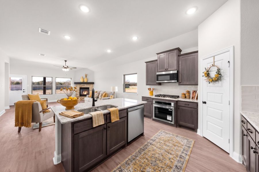 kitchen kitchen