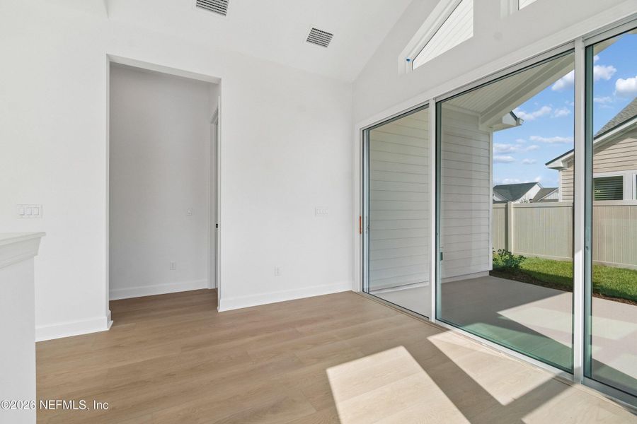 Spacious, unfurnished interior of a new home in Seabrook Village 40' Front Entry, Ponte Vedra (Image 21).