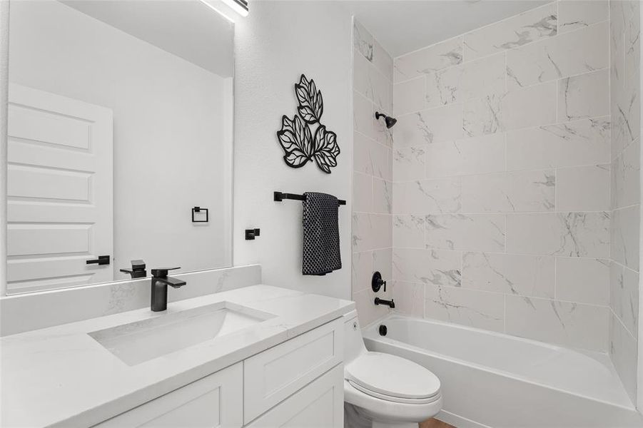 Furnished interior view inside a new home in , Dallas (Image 30). Furnished interior view inside a new home in , Dallas (Image 30).