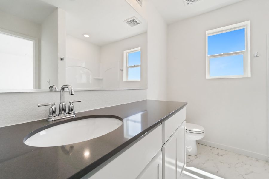 3836 Pinnacles Ct. - Owner's Suite Bathroom
