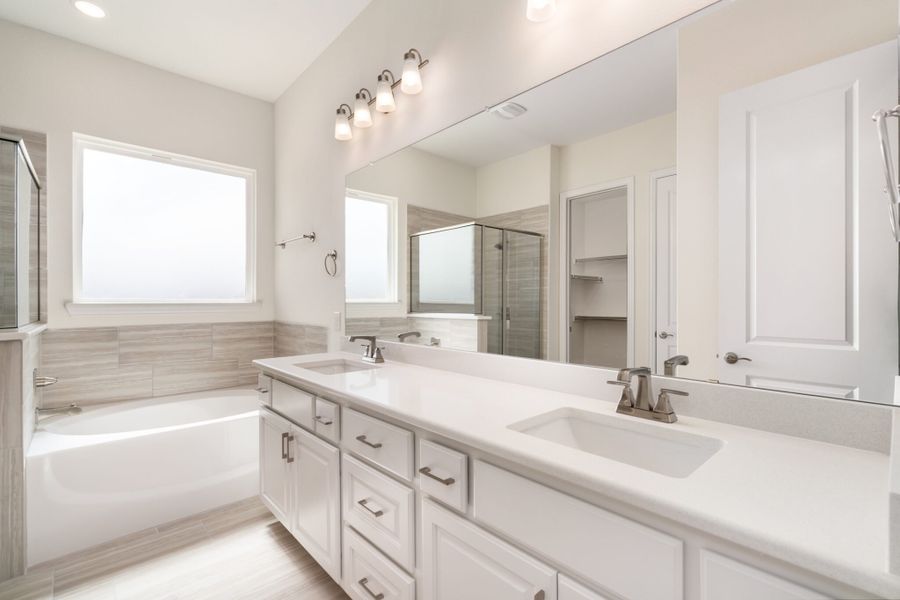 Furnished interior view inside a new home in Lake Breeze, Lavon (Image 12).