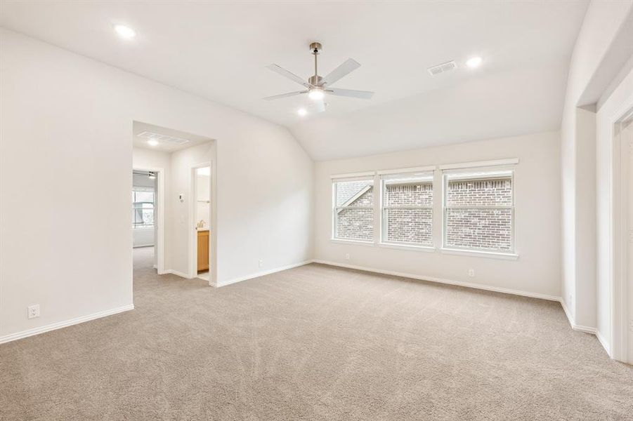 Spacious, unfurnished interior of a new home in Mockingbird Heights Classic 60, Midlothian (Image 21).