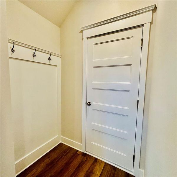 Spacious, unfurnished interior of a new home in Rosewood Lake Estates, Hoschton (Image 10).