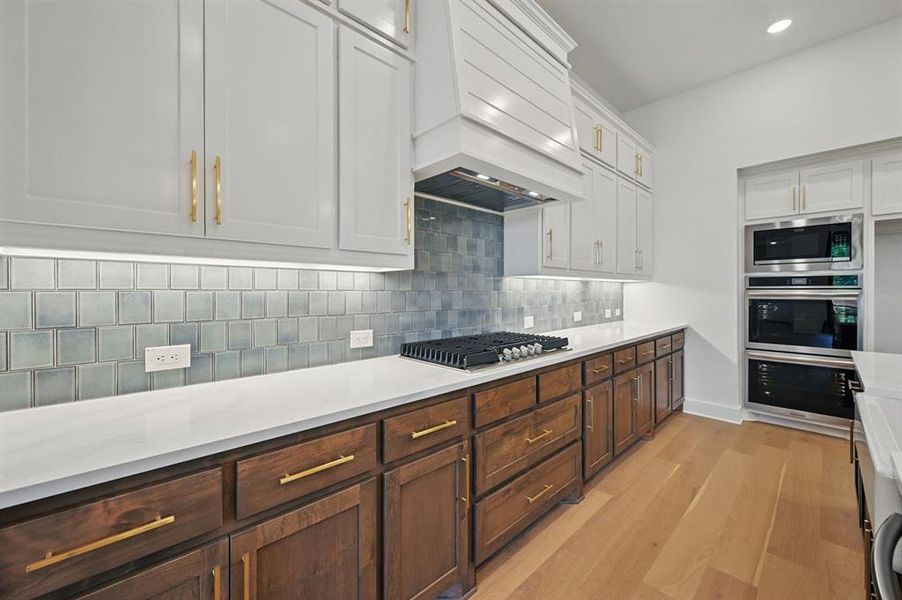 Furnished interior view inside a new home in Dove Hollow, Waxahachie (Image 10). Furnished interior view inside a new home in Dove Hollow, Waxahachie (Image 10).