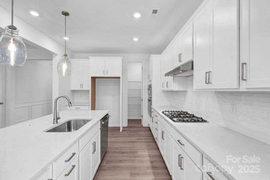 177 Glenn Drive ~ Ready Now 177 Glenn Drive ~ Ready Now