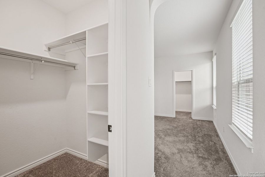 Image 48 of a home in Canyon Crest. Image 48 of a home in Canyon Crest.