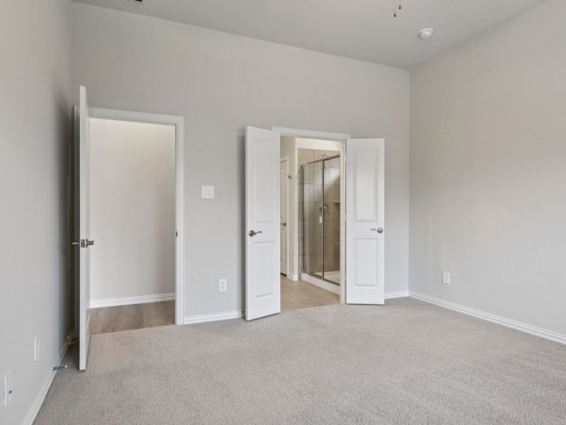 Spacious, unfurnished interior of a new home in Parks at Foster Crossing - Signature Series, Anna (Image 11). Spacious, unfurnished interior of a new home in Parks at Foster Crossing - Signature Series, Anna (Image 11).