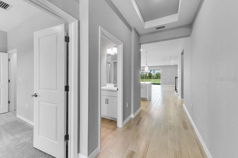 Spacious, unfurnished interior of a new home in Cassia at Skye Ranch, Sarasota (Image 40). Spacious, unfurnished interior of a new home in Cassia at Skye Ranch, Sarasota (Image 40).