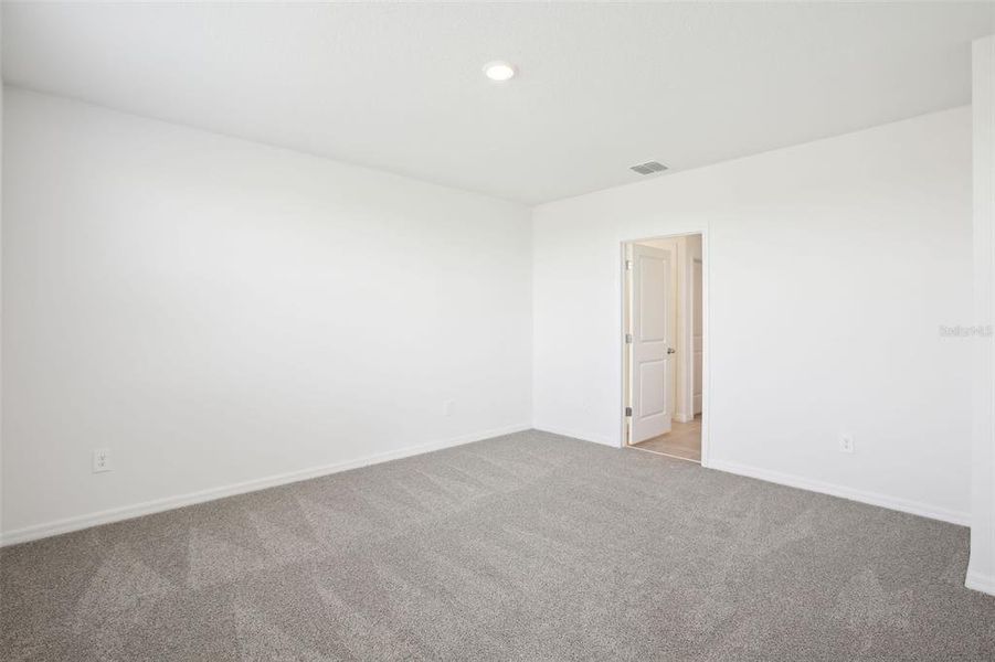 Spacious, unfurnished interior of a new home in Benton Hills - Premier Series, Brooksville (Image 12). Spacious, unfurnished interior of a new home in Benton Hills - Premier Series, Brooksville (Image 12).