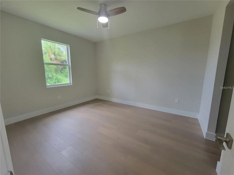 Spacious, unfurnished interior of a new home in , North Port (Image 14).