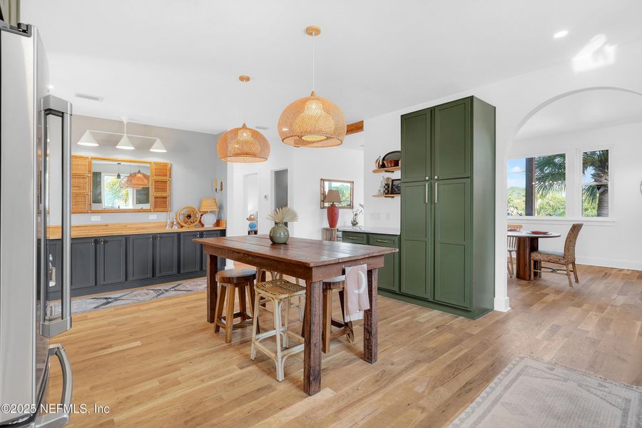 Furnished interior view inside a new home in , St. Augustine (Image 19).