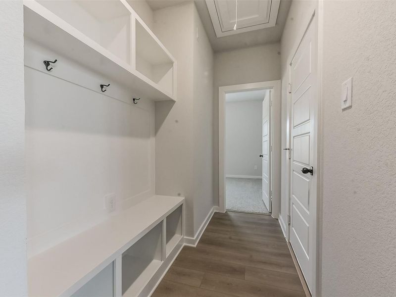 Spacious, unfurnished interior of a new home in Sundance Cove, Crosby (Image 42).