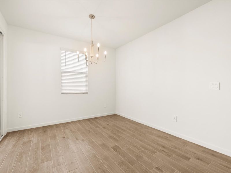 Spacious, unfurnished interior of a new home in Bella Vista Farms Estate Series, San Tan Valley (Image 7).