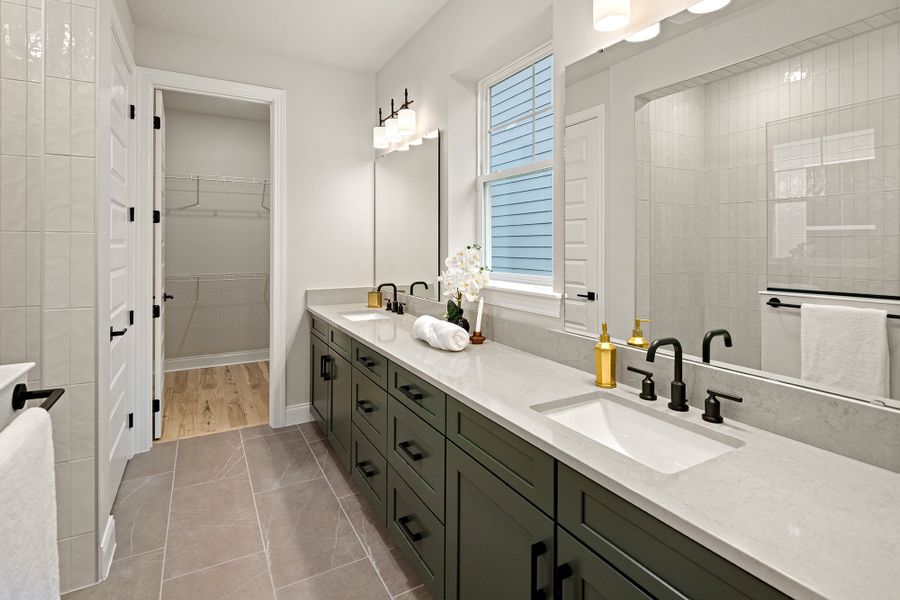 The Kahneman II - Owner's Bath