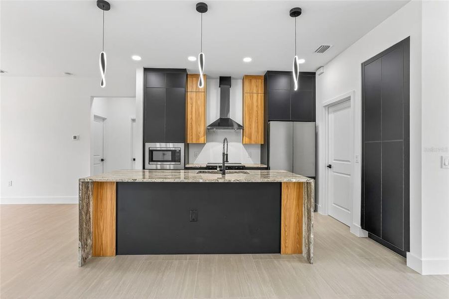 Furnished interior view inside a new home in , Port Charlotte (Image 12).
