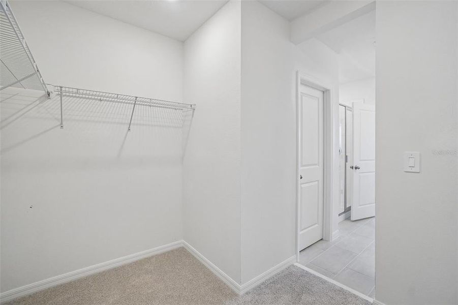 Spacious, unfurnished interior of a new home in Pine Ridge Meadows, Hudson (Image 35).