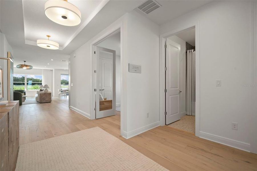 Spacious, unfurnished interior of a new home in Fieldstone, Plant City (Image 22).