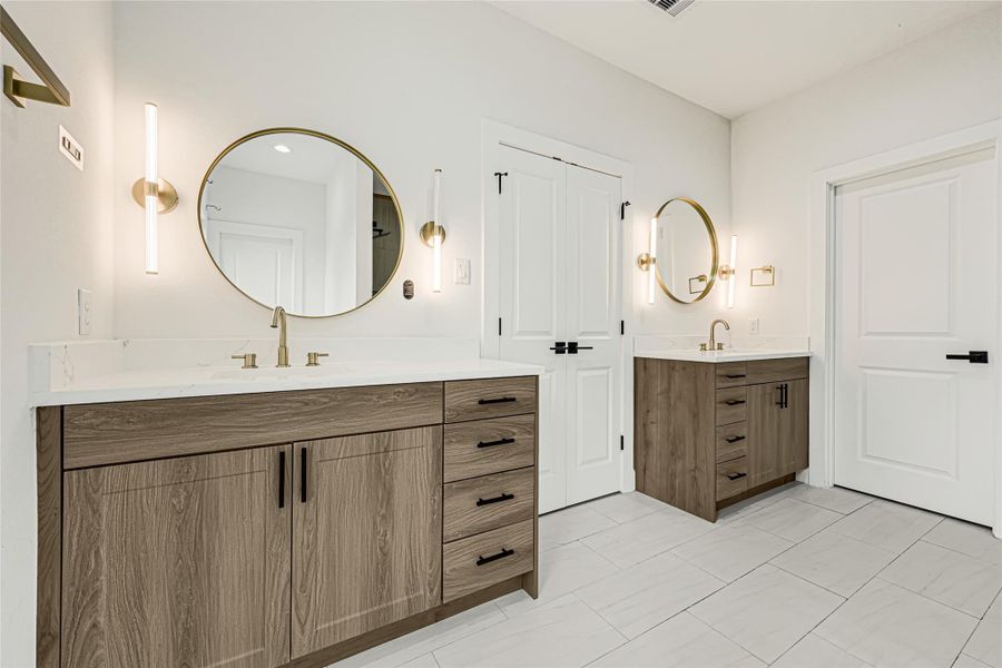 Furnished interior view inside a new home in , Houston (Image 11). Furnished interior view inside a new home in , Houston (Image 11).