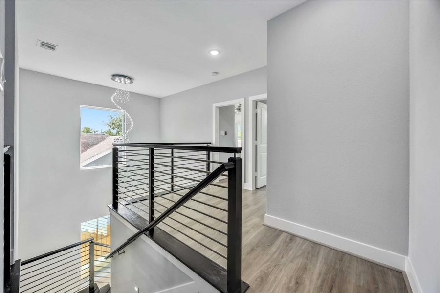 Image 18 of a home in .