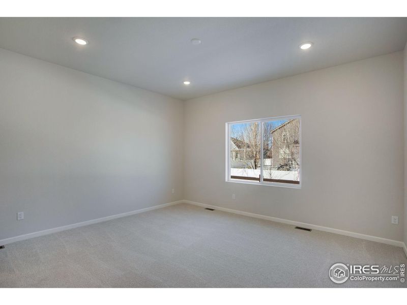 Spacious, unfurnished interior of a new home in , Berthoud (Image 22).