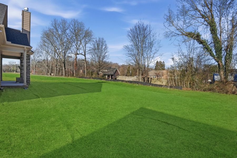 Exterior details and patio area of a home in Sagewood, Tullahoma (Image 19).