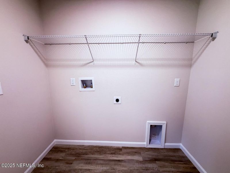 Spacious, unfurnished interior of a new home in , Jacksonville (Image 79). Spacious, unfurnished interior of a new home in , Jacksonville (Image 79).