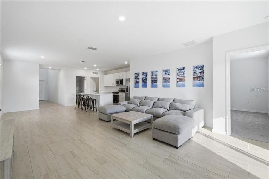 Furnished interior view inside a new home in Two Rivers: The Manors II, Zephyrhills (Image 13). Furnished interior view inside a new home in Two Rivers: The Manors II, Zephyrhills (Image 13).