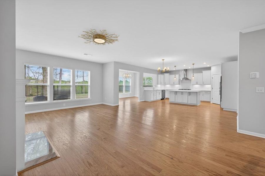 Spacious, unfurnished interior of a new home in Reunion, Flowery Branch (Image 37).