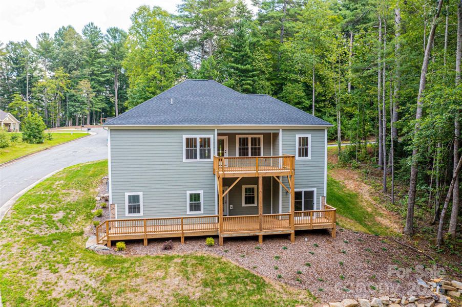 Exterior details and patio area of a home in , Lenoir (Image 4).