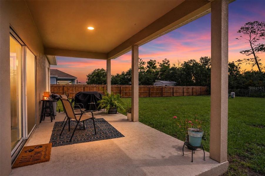 Exterior details and patio area of a home in , Umatilla (Image 29).