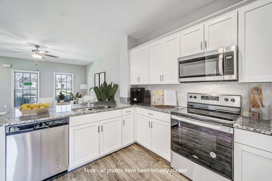 Representative furnished interior of a home built from the Fairfax by Parkside Builders in Oxford Station, Gallatin (Image 12).