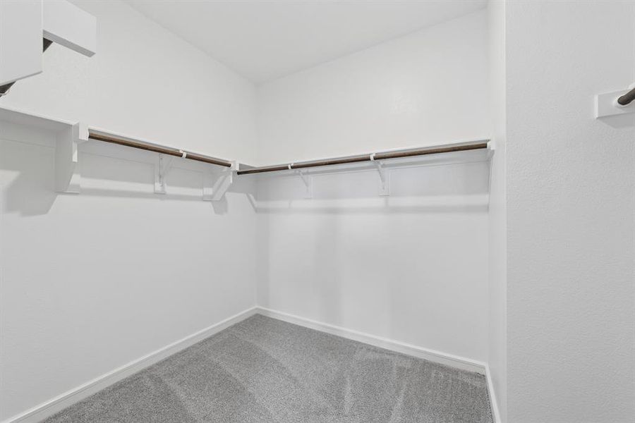 Spacious, unfurnished interior of a new home in Rolling Ridge, Van Alstyne (Image 20). Spacious, unfurnished interior of a new home in Rolling Ridge, Van Alstyne (Image 20).