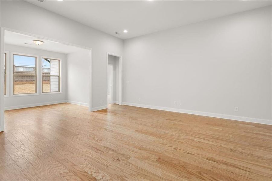 Spacious, unfurnished interior of a new home in Soleil Summit Chase, Snellville (Image 42). Spacious, unfurnished interior of a new home in Soleil Summit Chase, Snellville (Image 42).