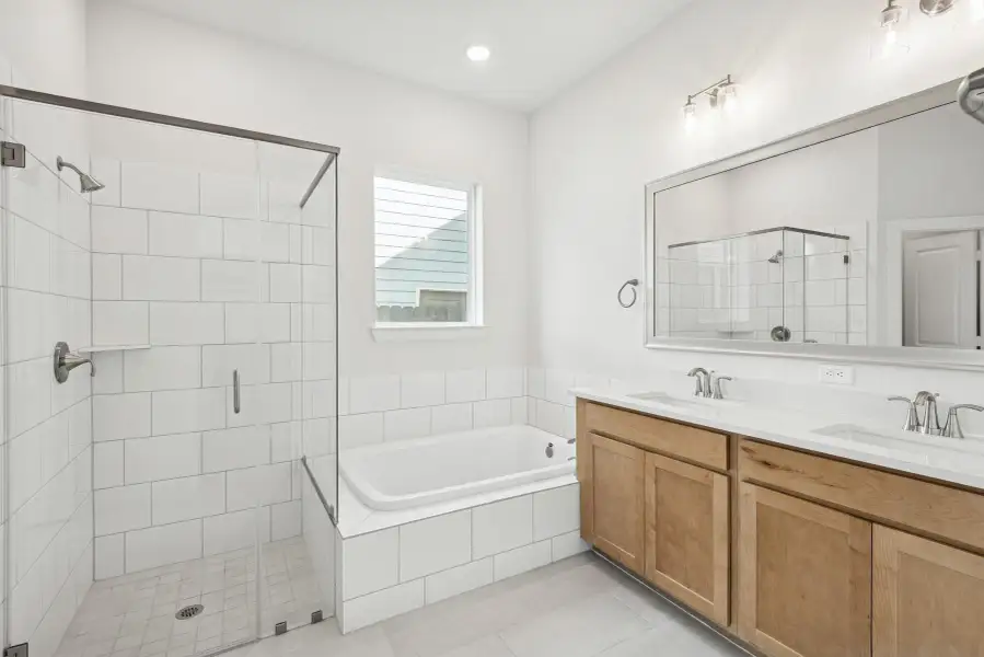 Furnished interior view inside a new home in Pomona 45' Homesites, Manvel (Image 11).