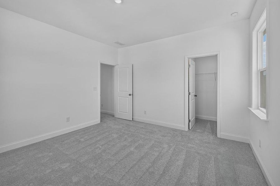 Spacious, unfurnished interior of a new home in Bennett Farm, Loganville (Image 23).