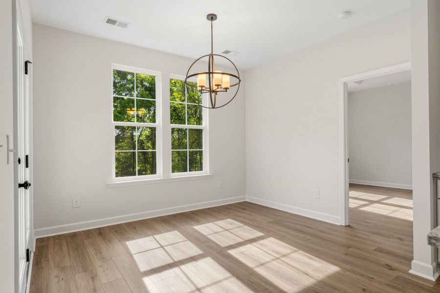 Spacious, unfurnished interior of a new home in Timberland Grove, Anderson (Image 26).