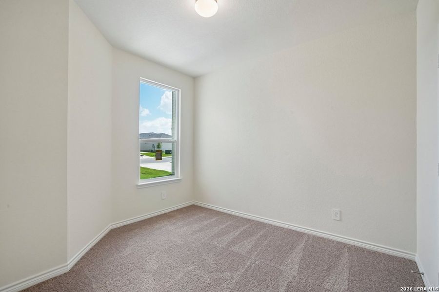 Spacious, unfurnished interior of a new home in Punta Verde, Converse (Image 28).