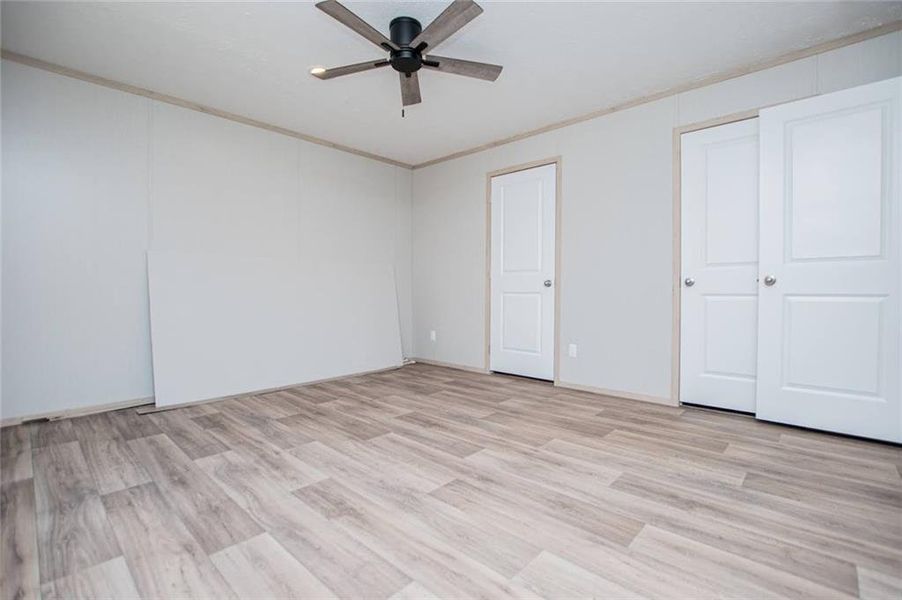 Spacious, unfurnished interior of a new home in , Waco (Image 47).
