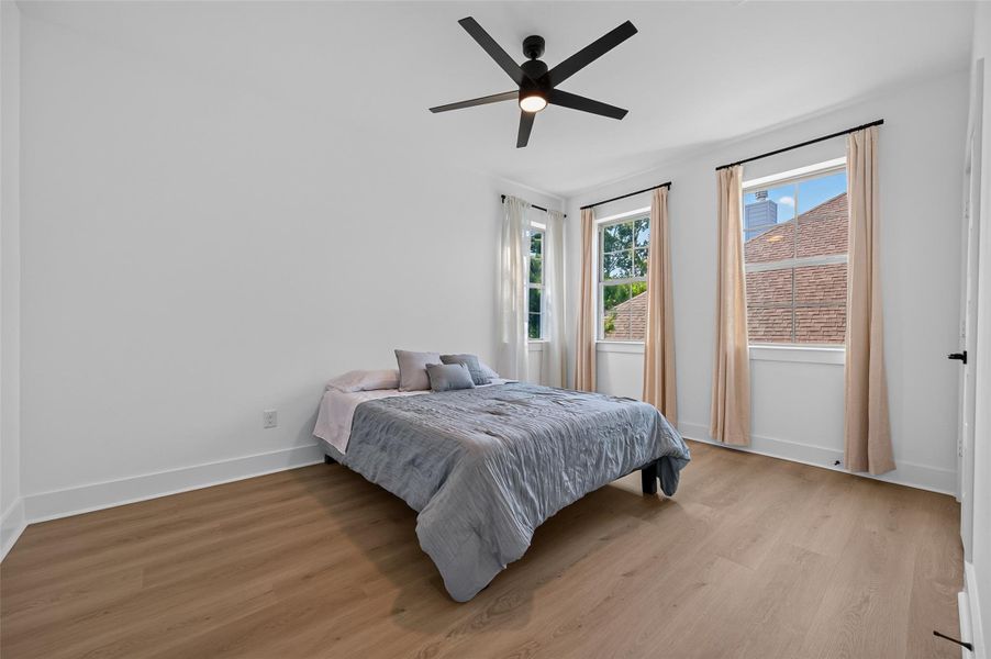 Furnished interior view inside a new home in , Conroe (Image 43).