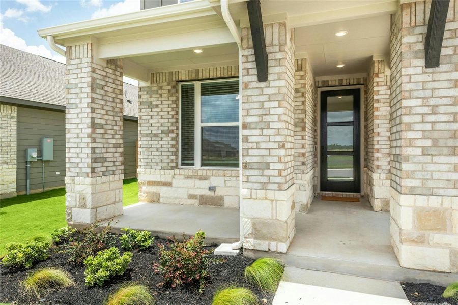 Exterior details and patio area of a home in East View Farms, Georgetown (Image 23).