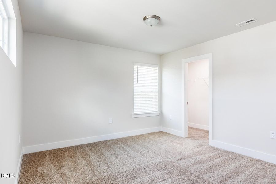 RDU_BeverlyPlace_Lot126_Redwood_QMI_Bedr