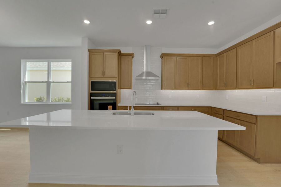5br New Home in Winter Garden, FL.  - Slide 22